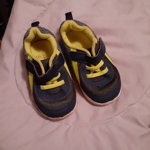 Little boys size 5 sneakers